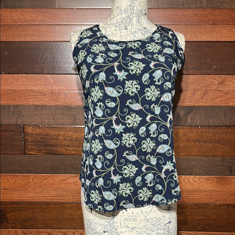 Time And Tru Floral Sleeveless Top - Navy and Green